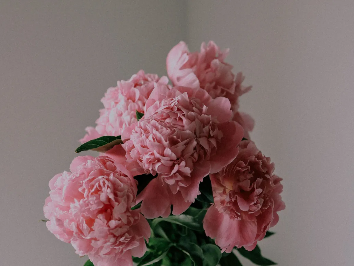 Boeket in zacht roze en wit